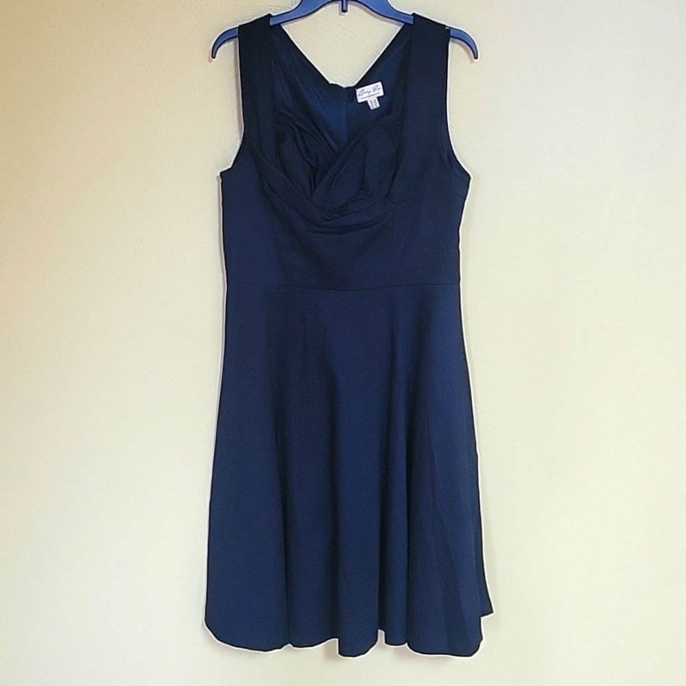 1950's retro Ophelia black swing dress, never worn - Picture 2 of 4